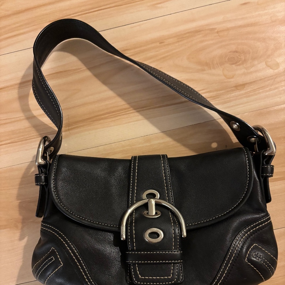 Coach shoulder bag purse